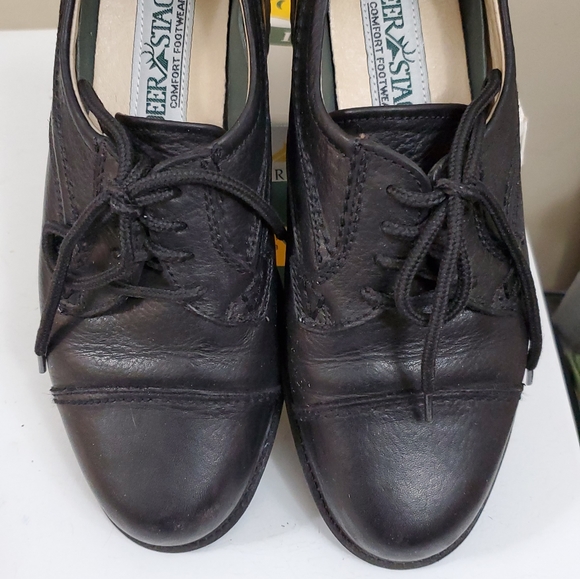 Deer stags shoes - Picture 2 of 5